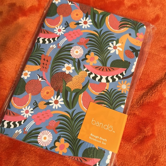 Work Essentials Gift Bundle - Picture 10 of 11